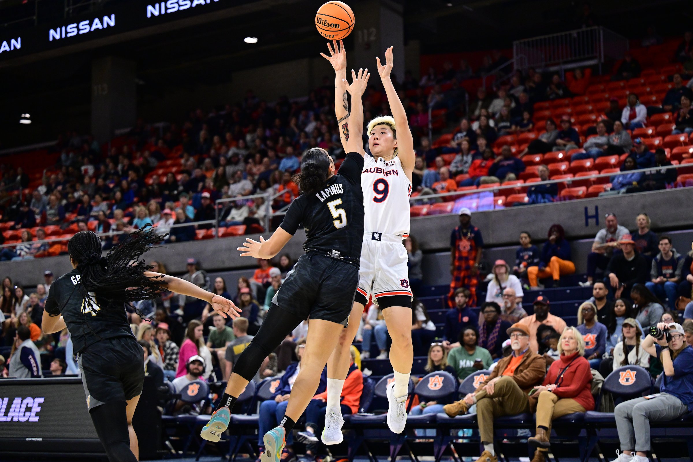 征戰(zhàn)NCAA！鄧雨婷：不太喜歡被稱為“李夢接班人” 未來想進WNBA