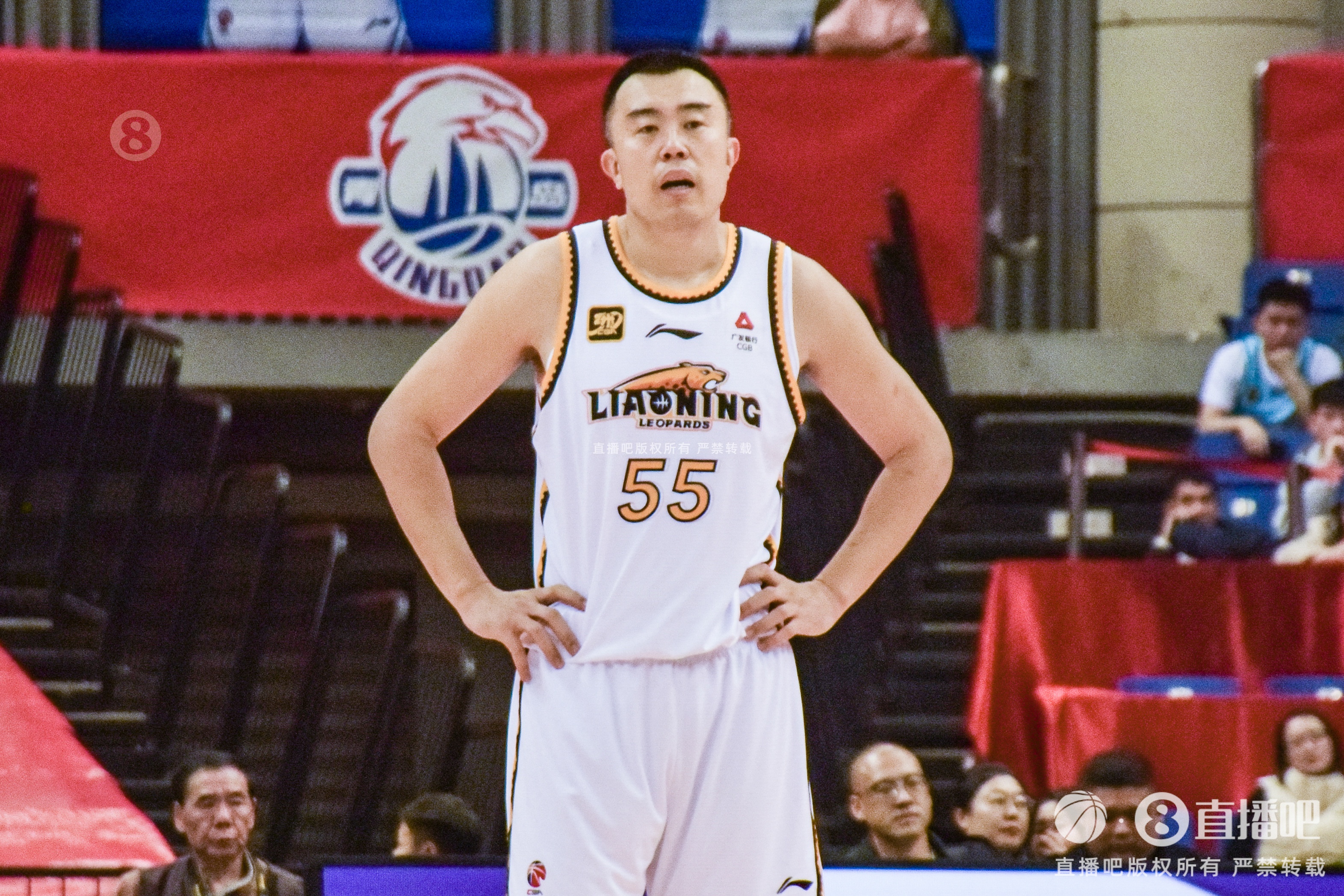 老將盡力了！韓德君5中4高效拿下14分6籃板